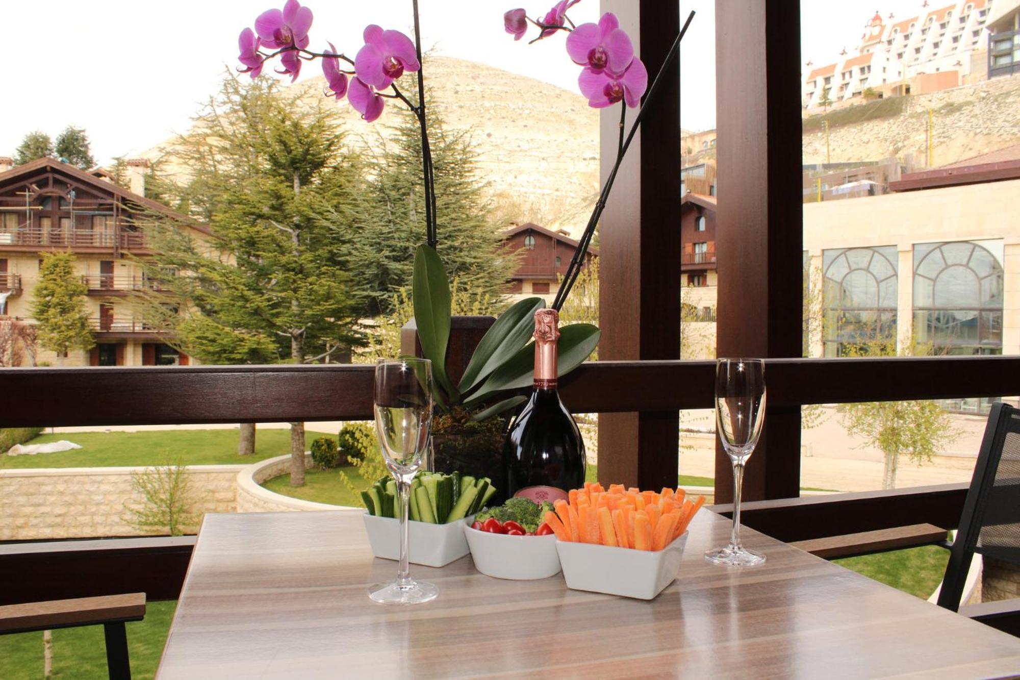 Intercontinental Mzaar Lebanon Mountain Resort & Spa By Ihg Mzaar Kfardebian Luaran gambar