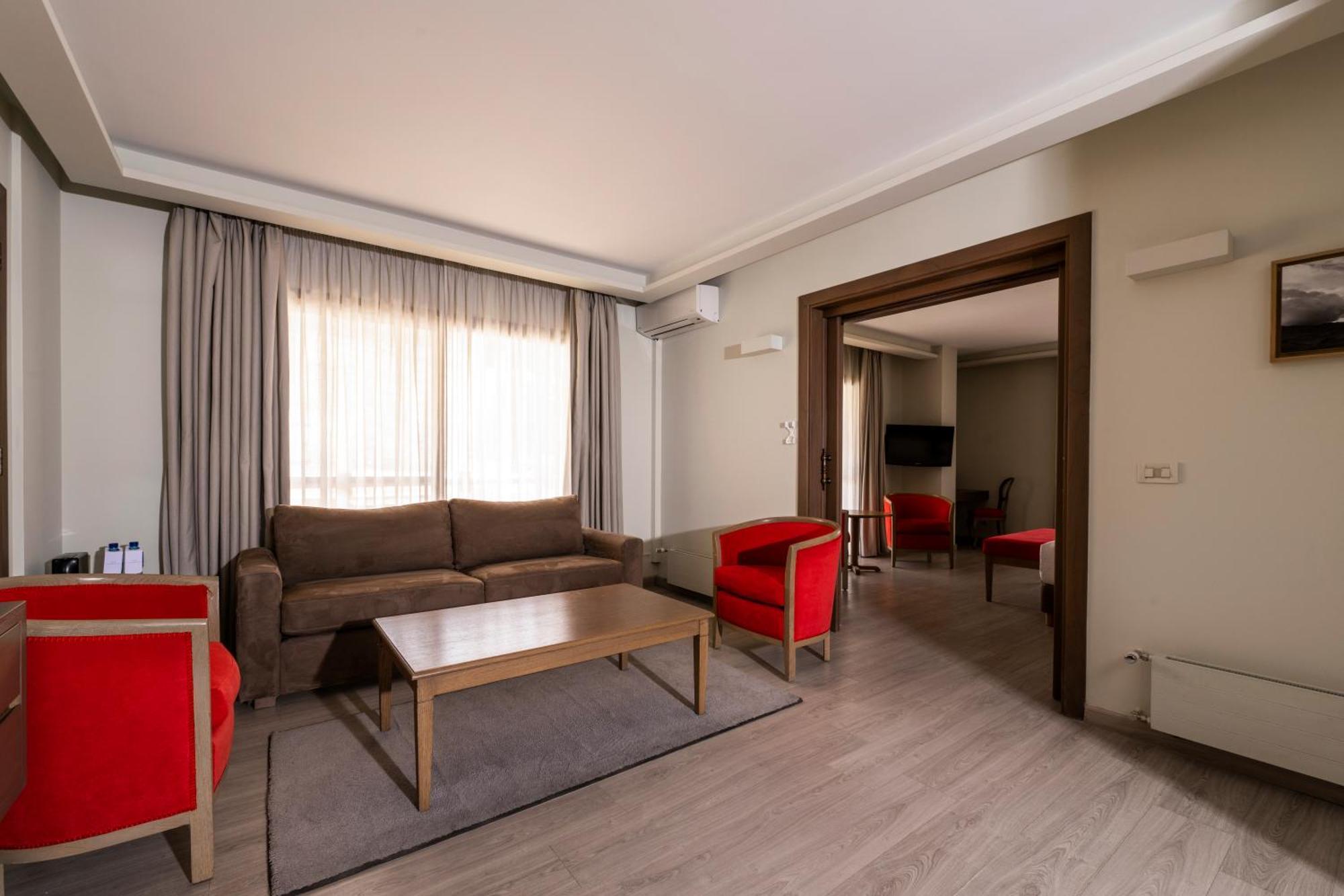 Intercontinental Mzaar Lebanon Mountain Resort & Spa By Ihg Mzaar Kfardebian Luaran gambar