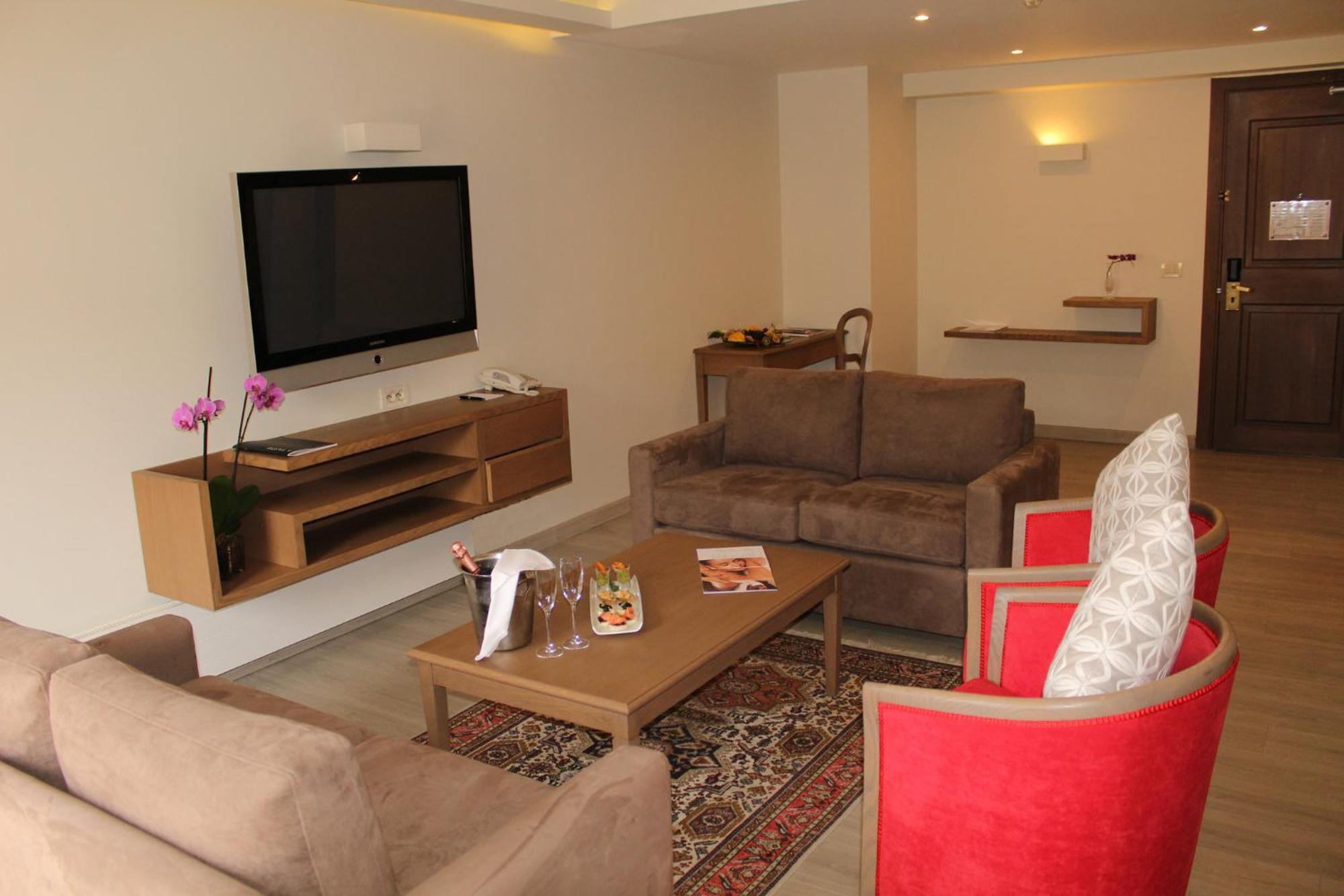 Intercontinental Mzaar Lebanon Mountain Resort & Spa By Ihg Mzaar Kfardebian Luaran gambar